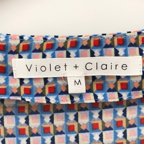Violet + Claire Pink Blue Geometric Top M - Picture 5 of 7